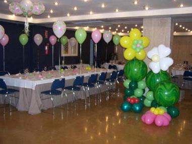 Decoración con Globos para Fiestas Infantiles. Salones y jardines